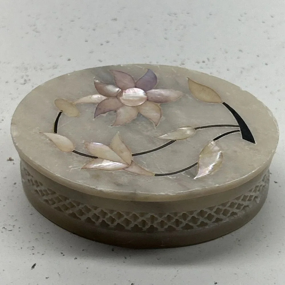 VTG‎ Mother of Pearl Stone Marble Trinket Jewelry Box India 3” X 4”